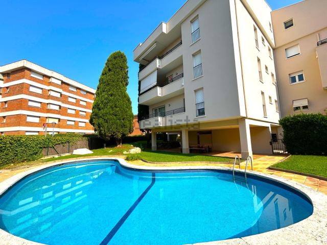Ático en venta en Montjuïc, Gironès