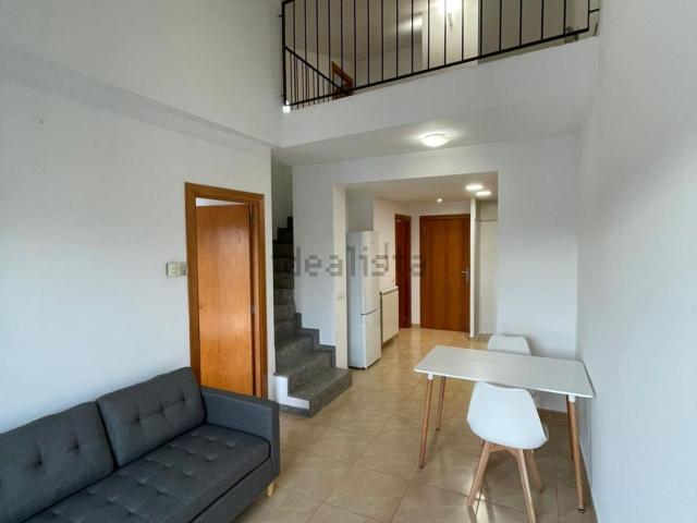 Dúplex en alquiler en Eixample, Gironès