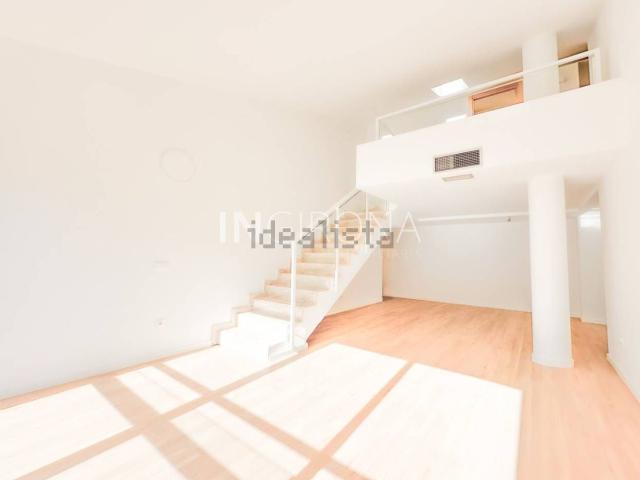 Ático en venta en Montilivi, Gironès