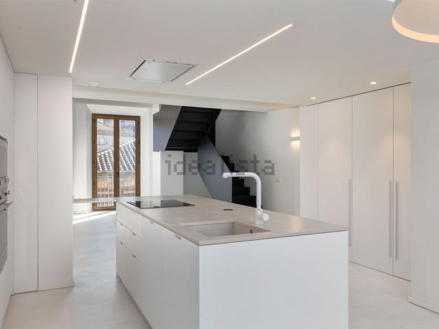 Dúplex en venta en Barri Vell, Gironès