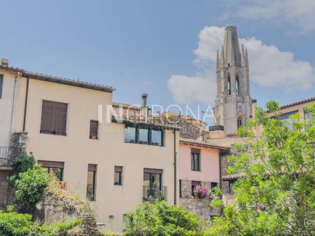 Piso en venta en Barri Vell, Gironès