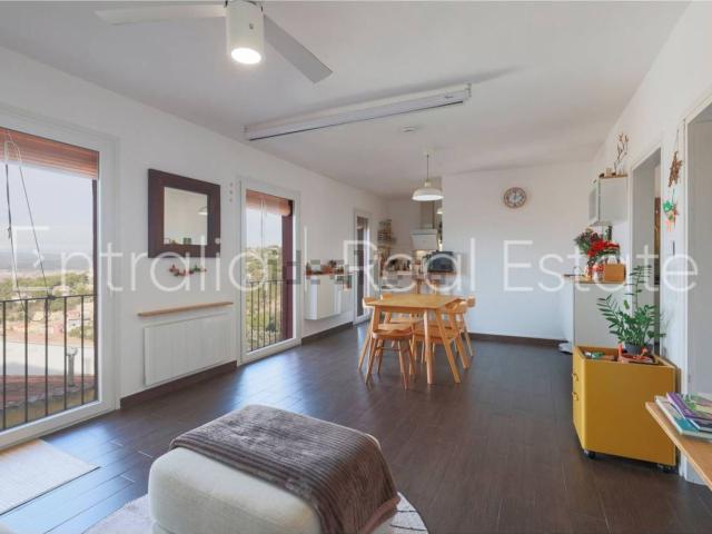 Piso en venta en Torre Gironella, Gironès