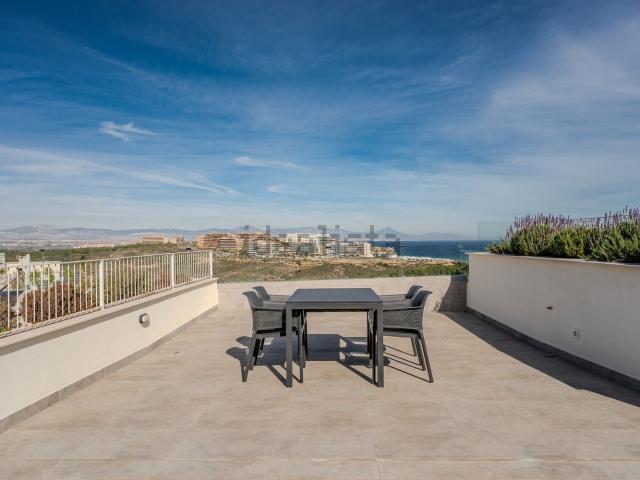 Dúplex en venta en Gran Alacant, el Baix Vinalopó