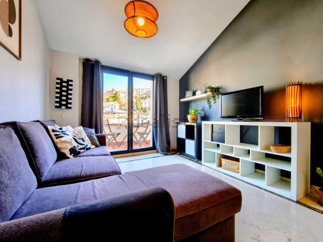 Ático en alquiler en Centro, Granada