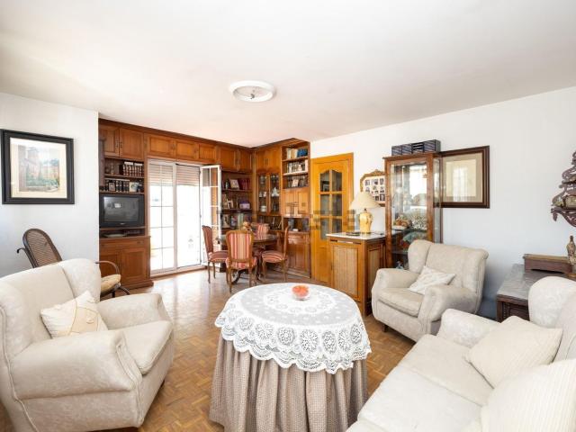 Ático en venta en Centro, Comarca de la Vega de Granada