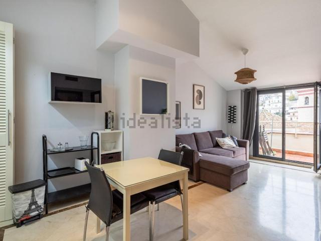 Ático en alquiler en Centro, Comarca de la Vega de Granada