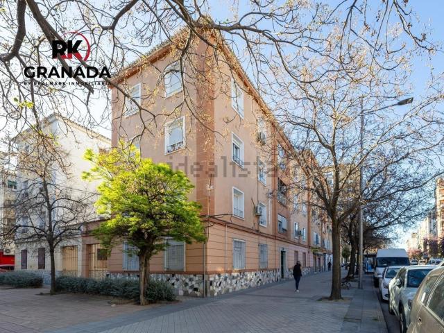 Piso en venta en Granada, Zaidín - Vergeles
