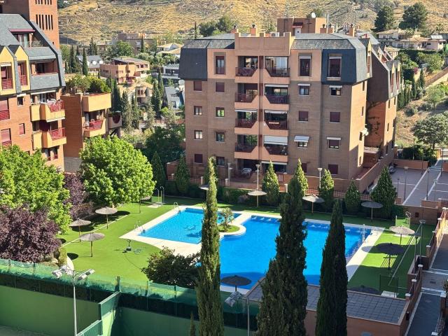 Dúplex en venta en Granada, Camino de los Neveros