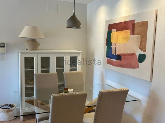 Ático en alquiler en Genil, Granada