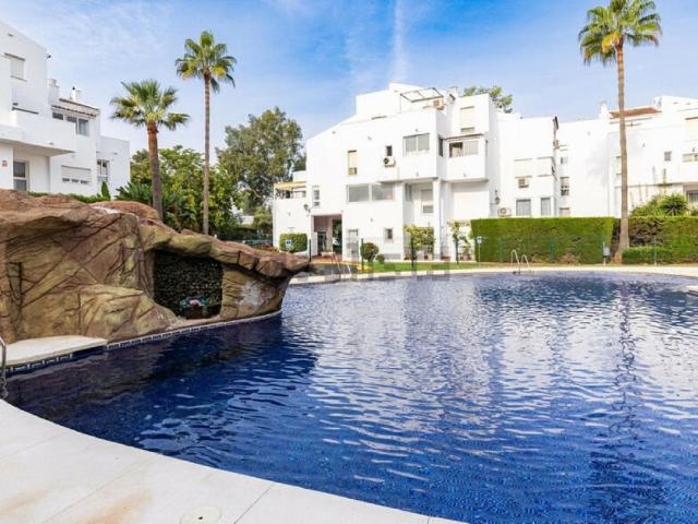 Dúplex en alquiler en Rícmar, Costa del Sol Occidental