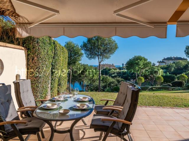 Piso en venta en Rícmar, Costa del Sol Occidental