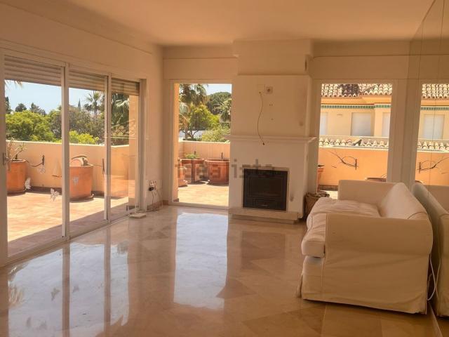 Dúplex en venta en Elviria, Costa del Sol Occidental
