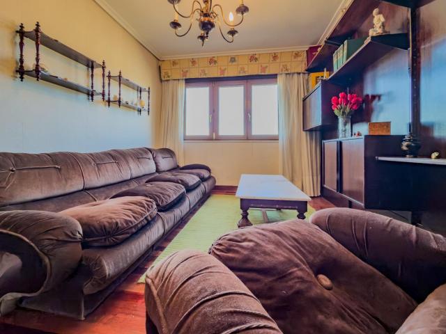 Piso en venta en Cuatro Caminos, Santander