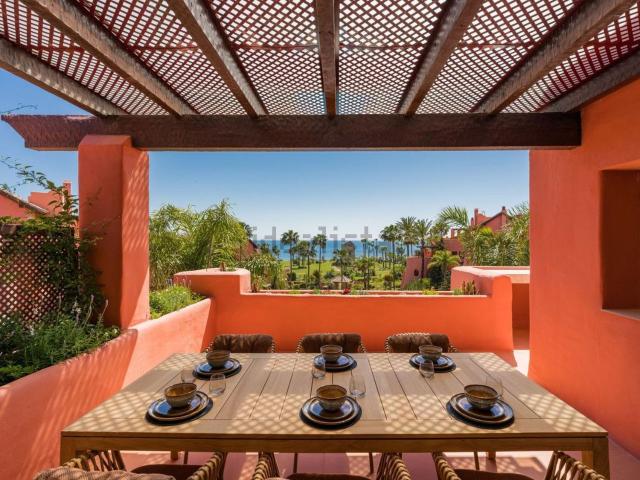 Dúplex en venta en La Palmera, Estepona