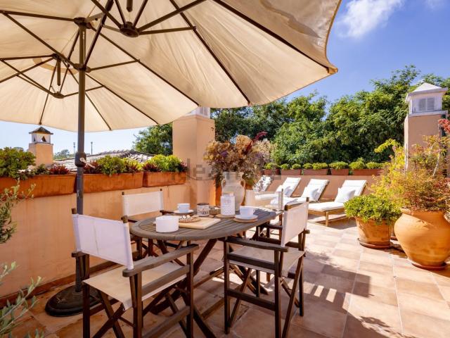 Dúplex en venta en Urbanización Tiro de Pichón, Marbella