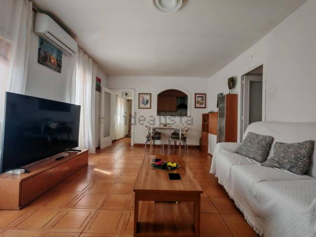 Piso en venta en Gualta, Girona