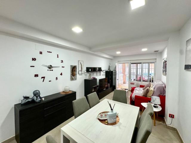 Piso en alquiler en Guardamar Del Segura, Valencia