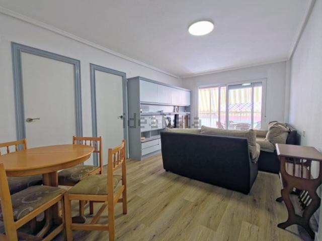 Ático en alquiler en Guardamar Del Segura, Valencia