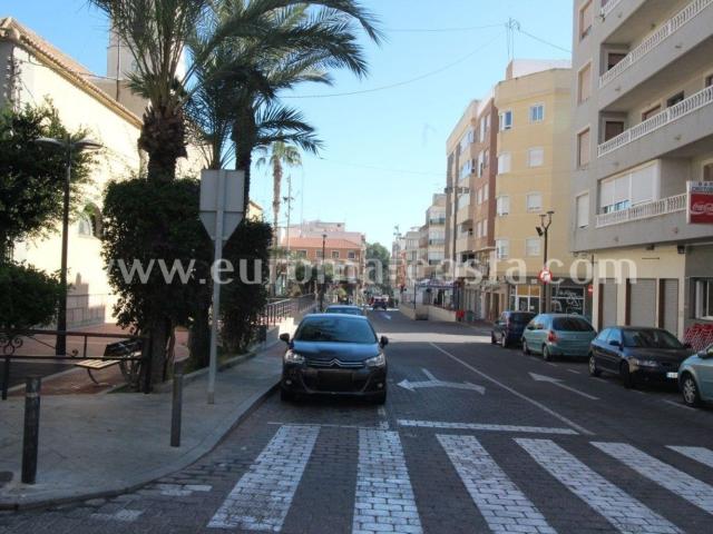 Piso en alquiler en Guardamar Del Segura, Valencia