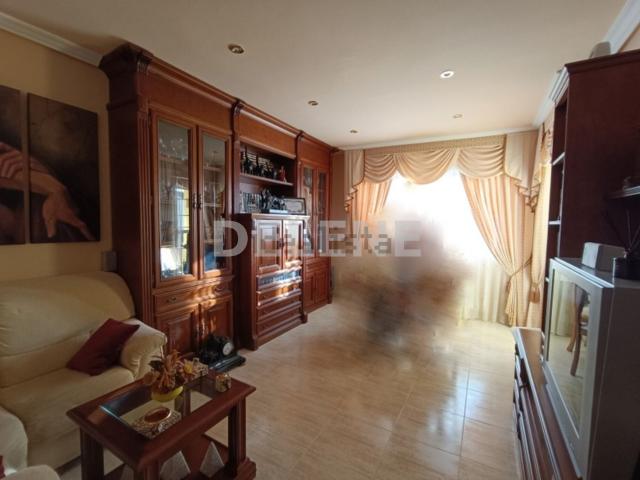 Piso en venta en Barrio del Pino, Hellín