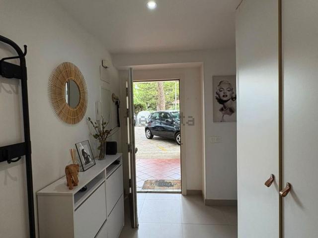 Piso en venta en La Carolina, Costa del Sol Occidental