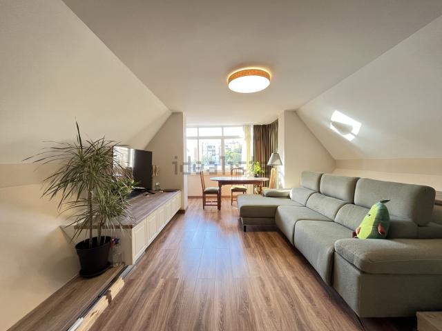 Dúplex en venta en Ciudad Jardín, Málaga-Costa del Sol