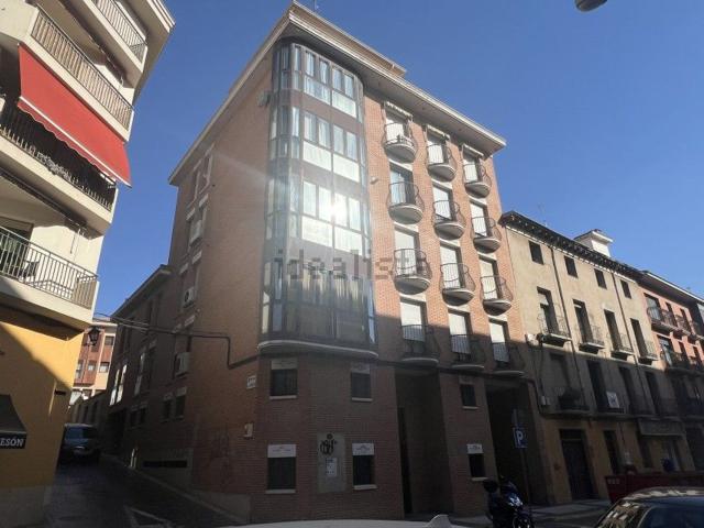 Piso en venta en Barrio de San Lorenzo, Huesca/Uesca