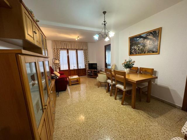 Piso en venta en Barrio del Perpetuo Socorro, Huesca