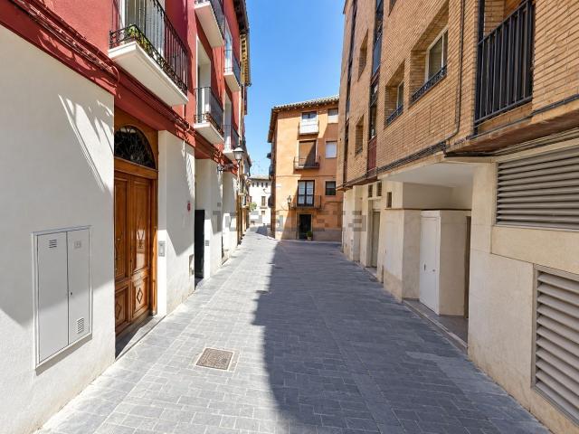 Piso en venta en Casco Antiguo, Huesca/Uesca