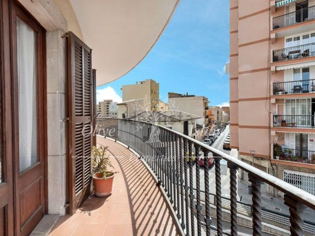 Piso en venta en Crist Rei, Raiguer