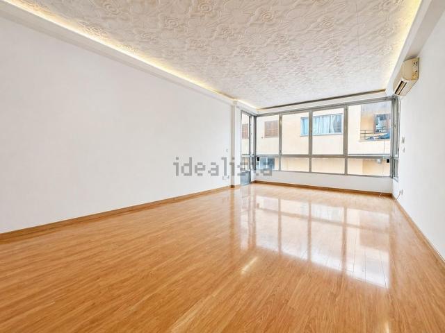 Piso en venta en Crist Rei, Raiguer