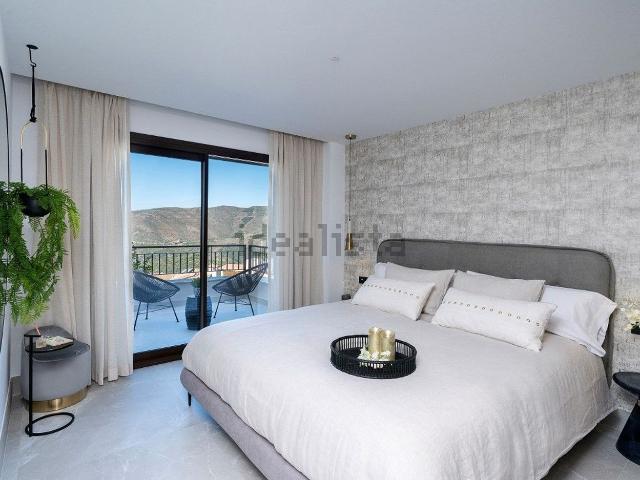 Piso en venta en Istán, Málaga