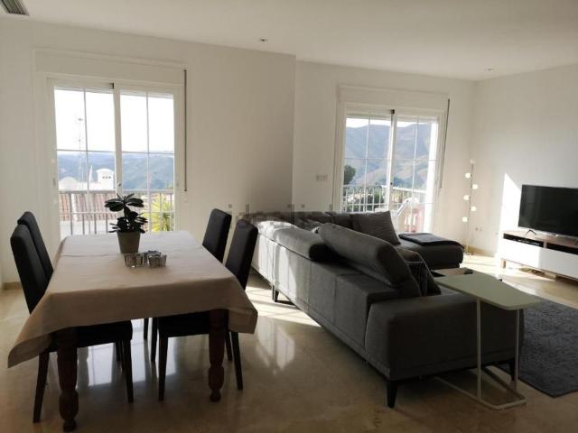 Piso en venta en Istán, Málaga