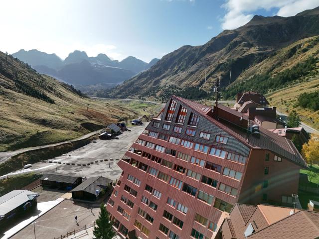 Piso en venta en Puerto Astún, La Jacetania