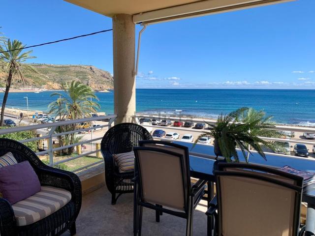 Ático en alquiler en les Duanes de la Mar, la Marina Alta