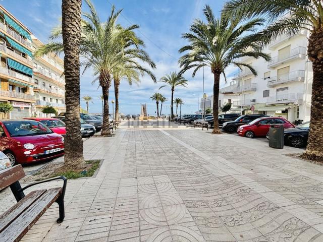 Piso en alquiler en les Duanes de la Mar, la Marina Alta