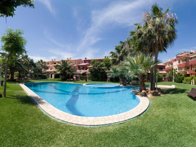 Piso en alquiler en Pueblo Blanco, Adsubia