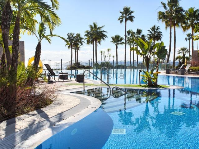 Piso en venta en Mar Azul, Costa del Sol Occidental