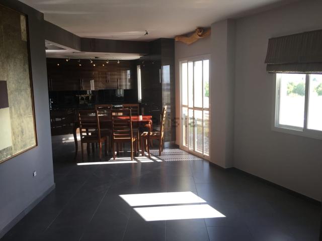 Piso en venta en La Algaba, Andalucía