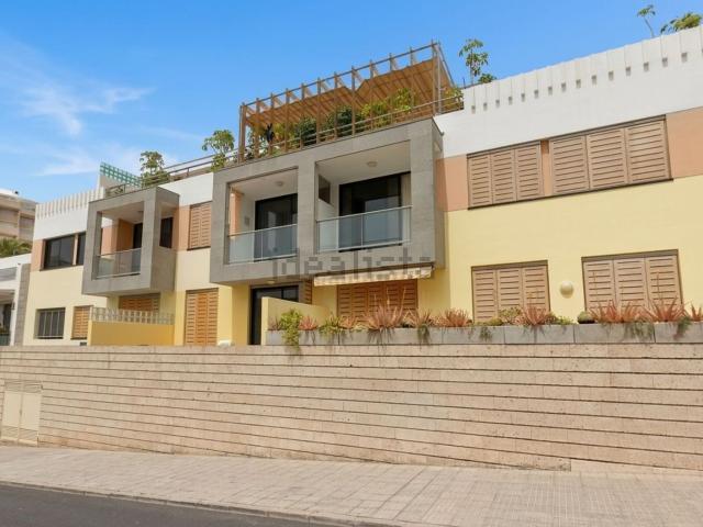 Piso en venta en La Caleta, Adeje