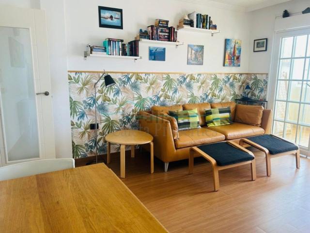 Piso en venta en La Caleta, Adeje