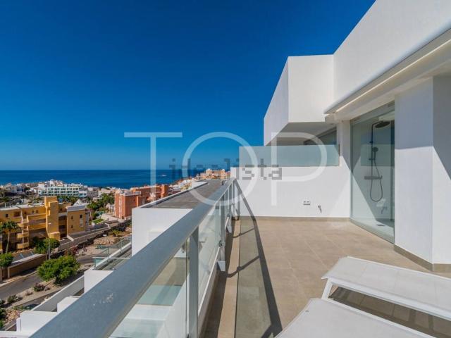 Dúplex en venta en La Caleta, Adeje