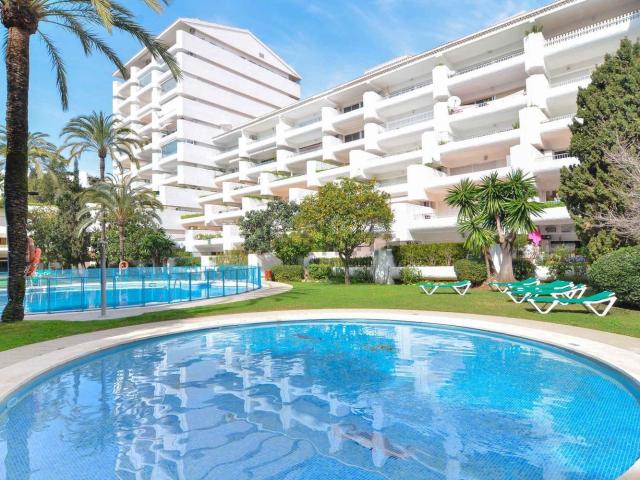 Piso en venta en La Carolina, Costa del Sol Occidental