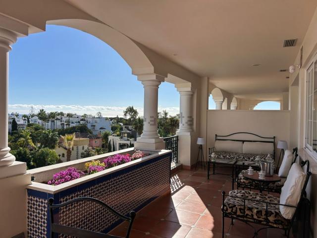Piso en venta en La Carolina, Costa del Sol Occidental