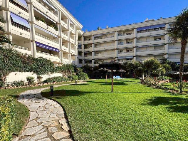 Piso en venta en La Carolina, Costa del Sol Occidental