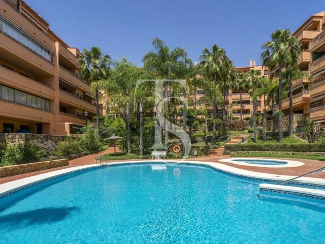 Piso en venta en La Carolina, Costa del Sol Occidental