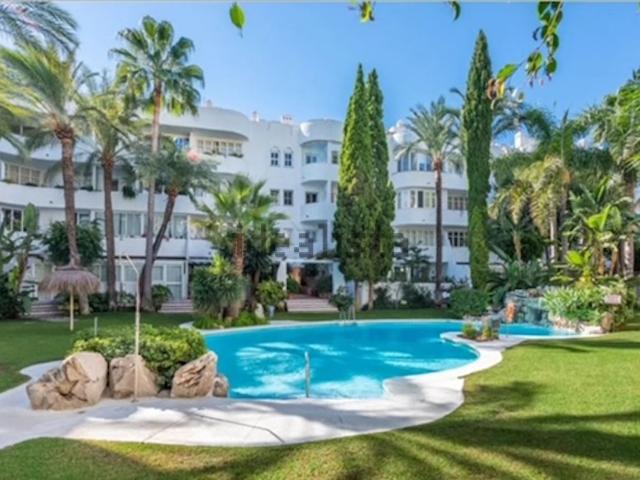 Ático en alquiler en Marbella, Parque La Carolina