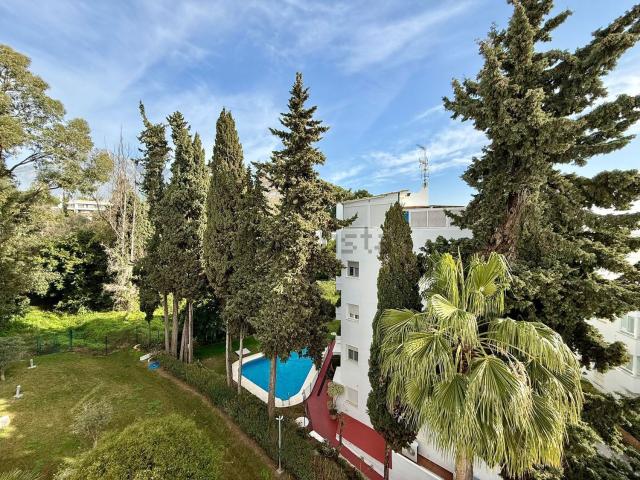 Dúplex en venta en El Vicario, Costa del Sol Occidental
