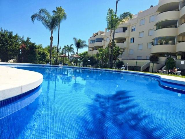 Piso en venta en La Carolina, Costa del Sol Occidental