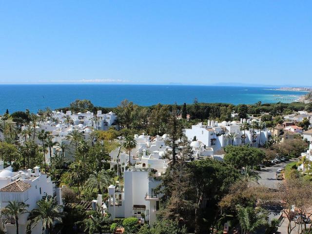 Piso en venta en La Carolina, Costa del Sol Occidental